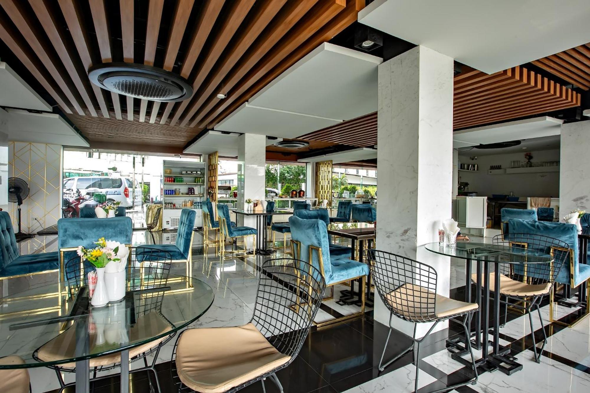 Hotel Holatel Phitsanulok